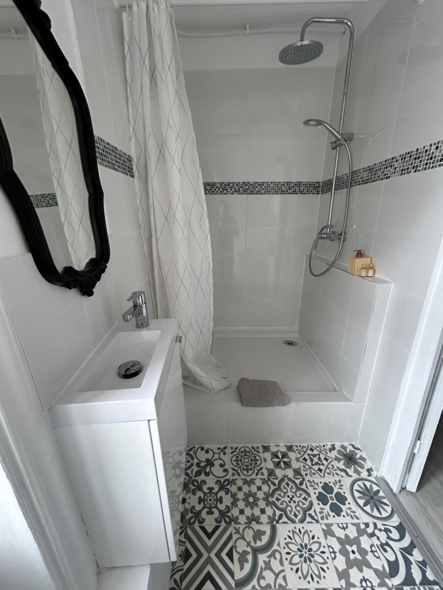 Appartement Cosy Charme Ancien Thizy-les-Bourgs Екстериор снимка
